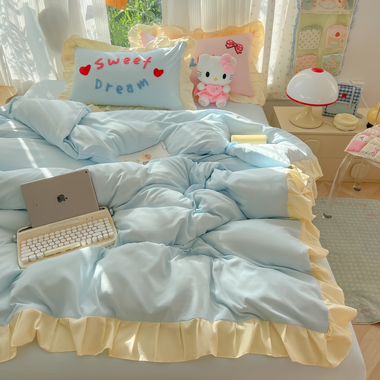 91家纺网 家纺一手货源 找家纺 （总）子钦2025新款奶油风毛巾绣云朵棉水洗棉花边床单床笠床裙四件套-丘比特