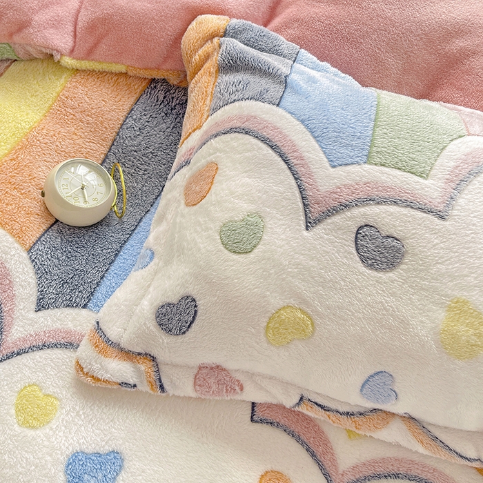 91家纺网 家纺一手货源 找家纺 （总）居易简 2025秋冬新品立体雪花绒单被套牛奶绒法莱绒雕花绒兔毛卡通四件套学生季四件套