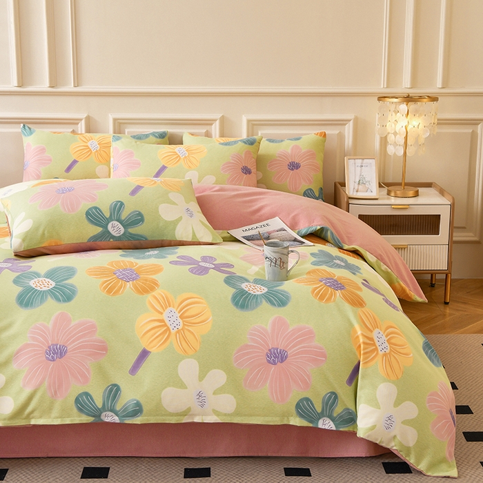 91家纺网 家纺一手货源 找家纺 宇彬家纺 2025直播热新款秋冬全棉精梳生态原棉印花加厚磨毛轻奢铂金单被套 花颜朵朵（绿）