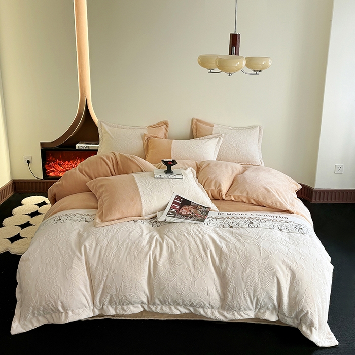 91家纺网 家纺一手货源 找家纺 （总）居易简 2025新款法式轻奢全消光牛奶绒雕花拼接刺绣四件套-丛林猎豹（含无纺布包装）