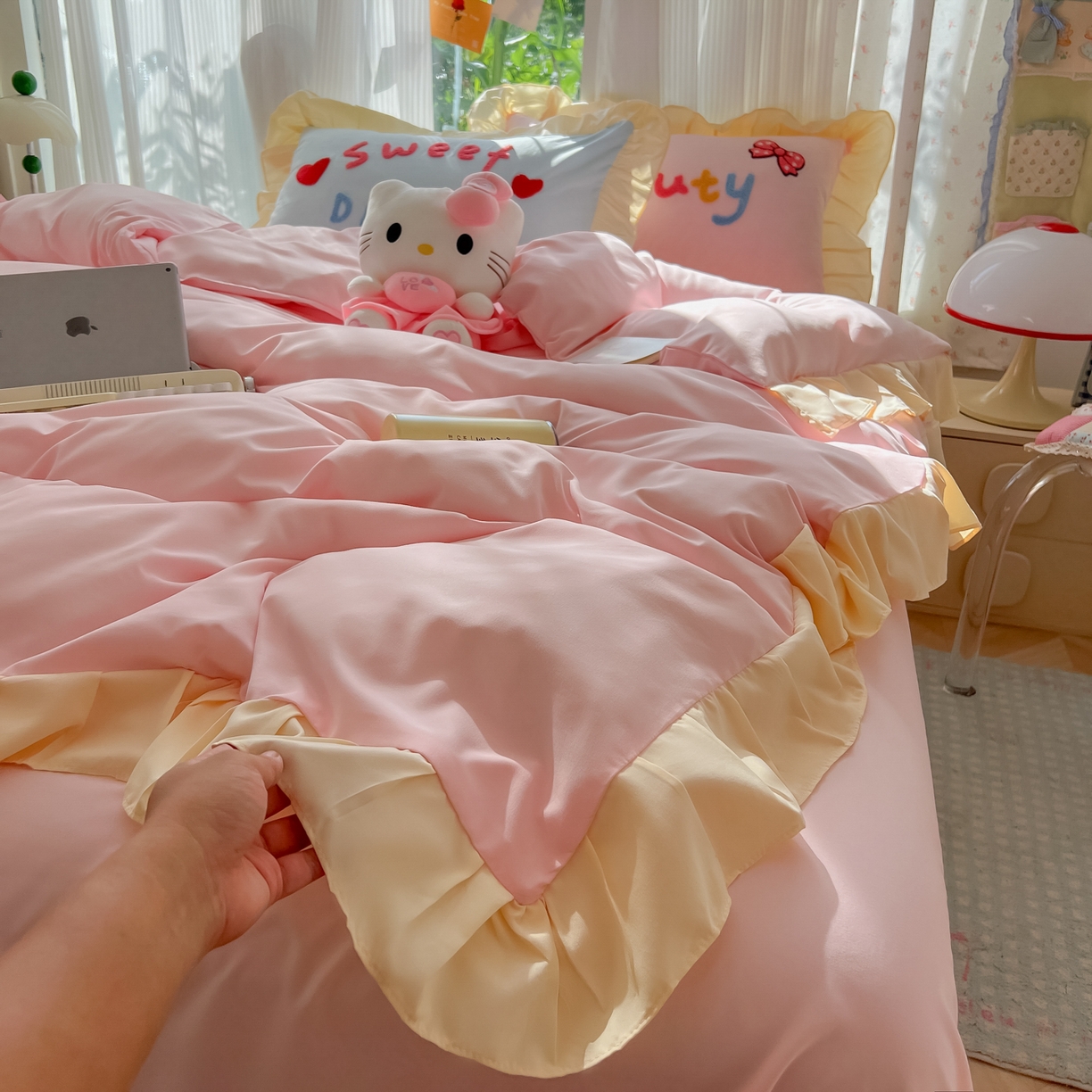 91家纺网 家纺一手货源 找家纺 （总）子钦2025新款奶油风毛巾绣云朵棉水洗棉花边床单床笠床裙四件套-丘比特