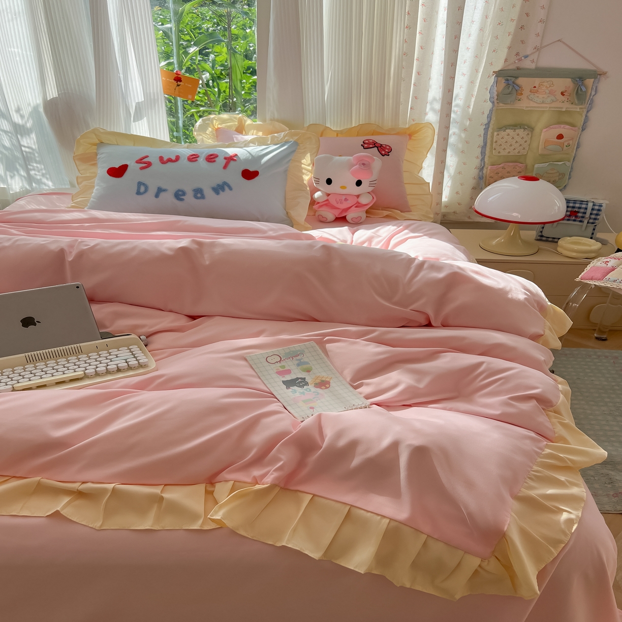 91家纺网 家纺一手货源 找家纺 （总）子钦2025新款奶油风毛巾绣云朵棉水洗棉花边床单床笠床裙四件套-丘比特