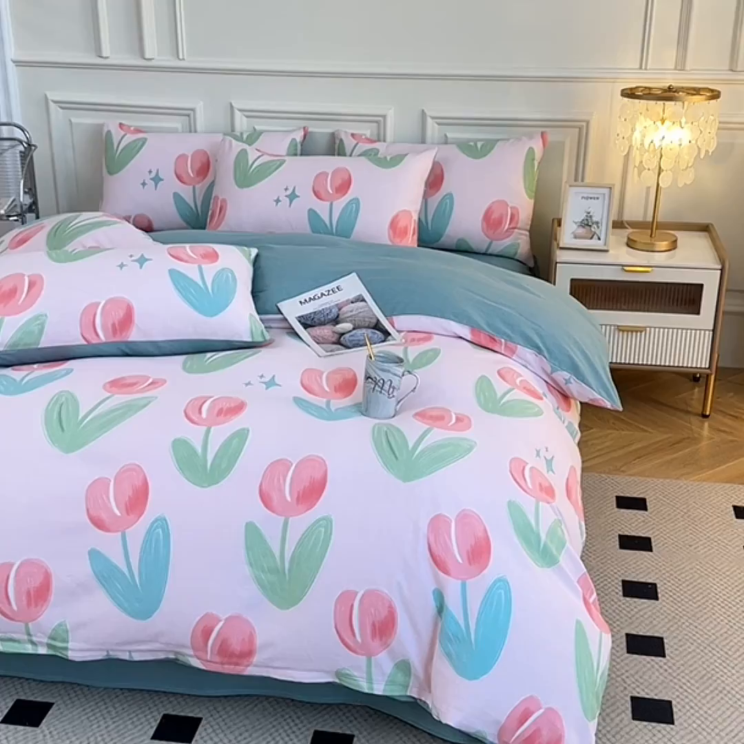 91家纺网 家纺一手货源 找家纺 宇彬家纺 2025直播热新款秋冬全棉精梳生态原棉印花加厚磨毛轻奢铂金单被套 兰黛（粉）