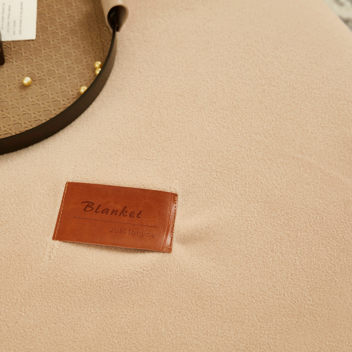 91家纺网 家纺一手货源 找家纺 （总）悦织湾家纺 2025新款轻奢纯色仿羊绒毯单层双层保暖加厚秋冬毛毯盖毯毯子跨境专供