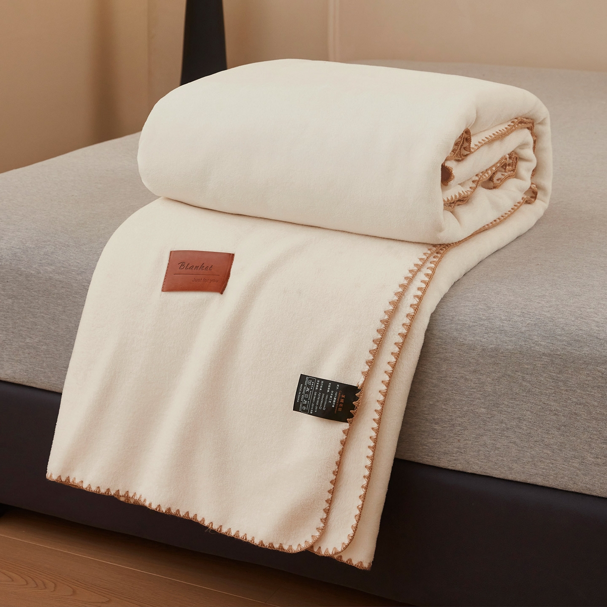 91家纺网 家纺一手货源 找家纺 悦织湾家纺 2025新款轻奢纯色仿羊绒毯单层双层保暖加厚秋冬毛毯盖毯毯子跨境专供 仿羊绒单层-奶白