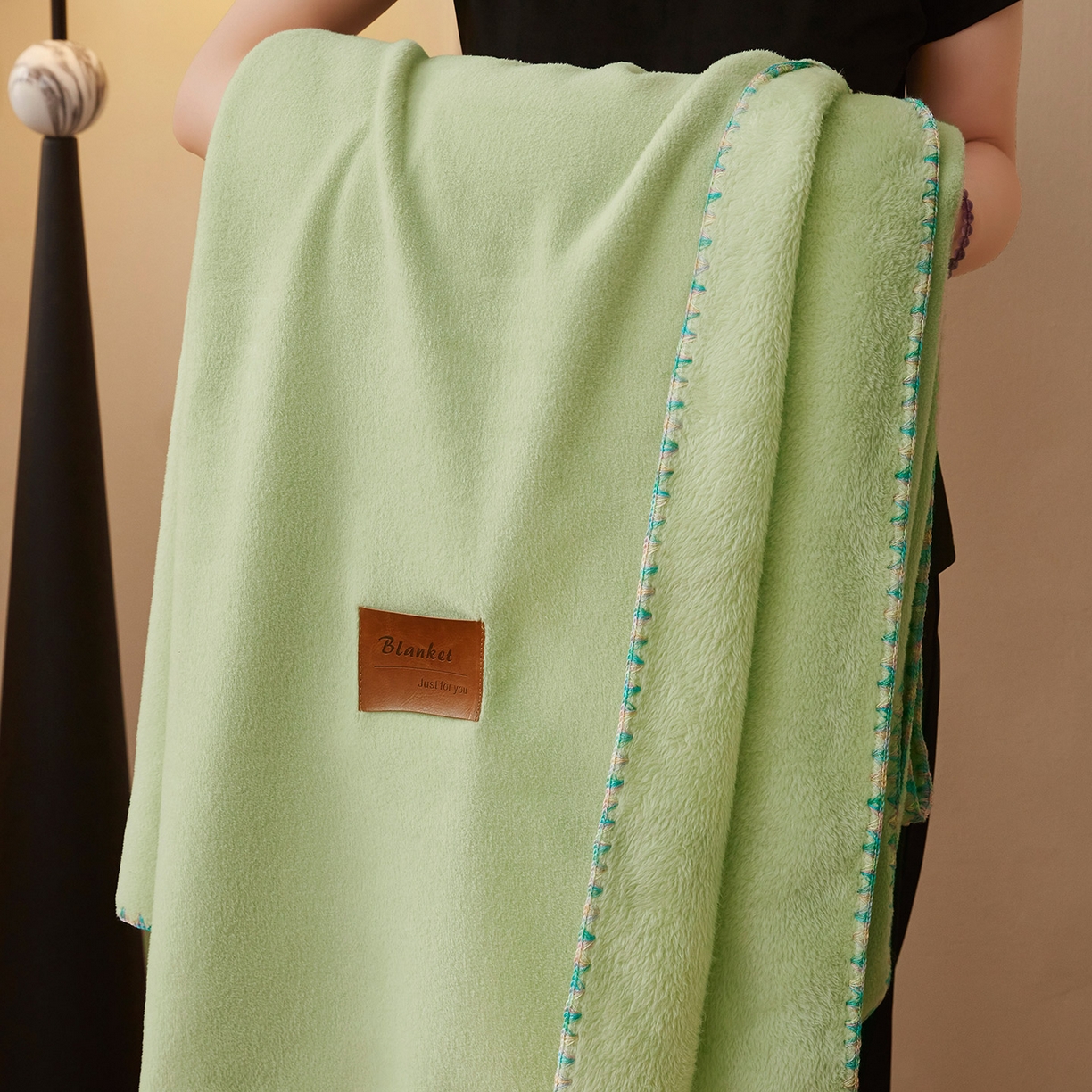 91家纺网 家纺一手货源 找家纺 悦织湾家纺 2025新款轻奢纯色仿羊绒毯单层双层保暖加厚秋冬毛毯盖毯毯子跨境专供仿羊绒单层-新芽绿