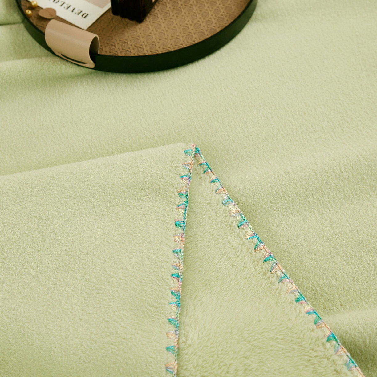 91家纺网 家纺一手货源 找家纺 悦织湾家纺 2025新款轻奢纯色仿羊绒毯单层双层保暖加厚秋冬毛毯盖毯毯子跨境专供仿羊绒单层-新芽绿