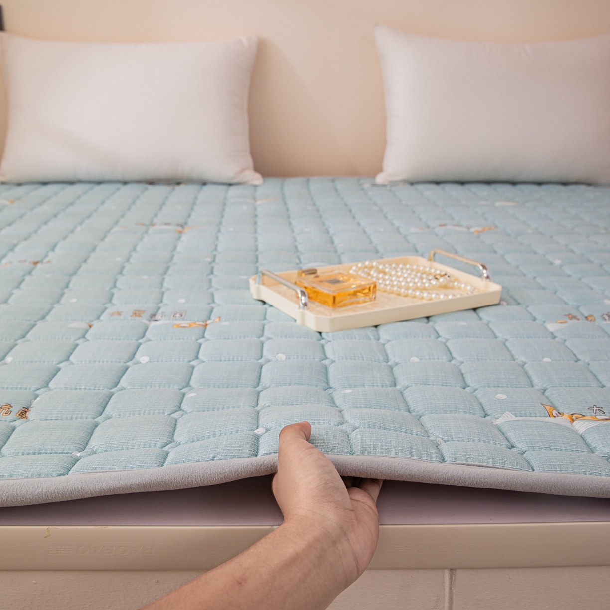 91家纺网 家纺一手货源 找家纺 （总）手艺人家纺 2025新款新格子水洗棉夹棉炕盖垫子床垫床褥子