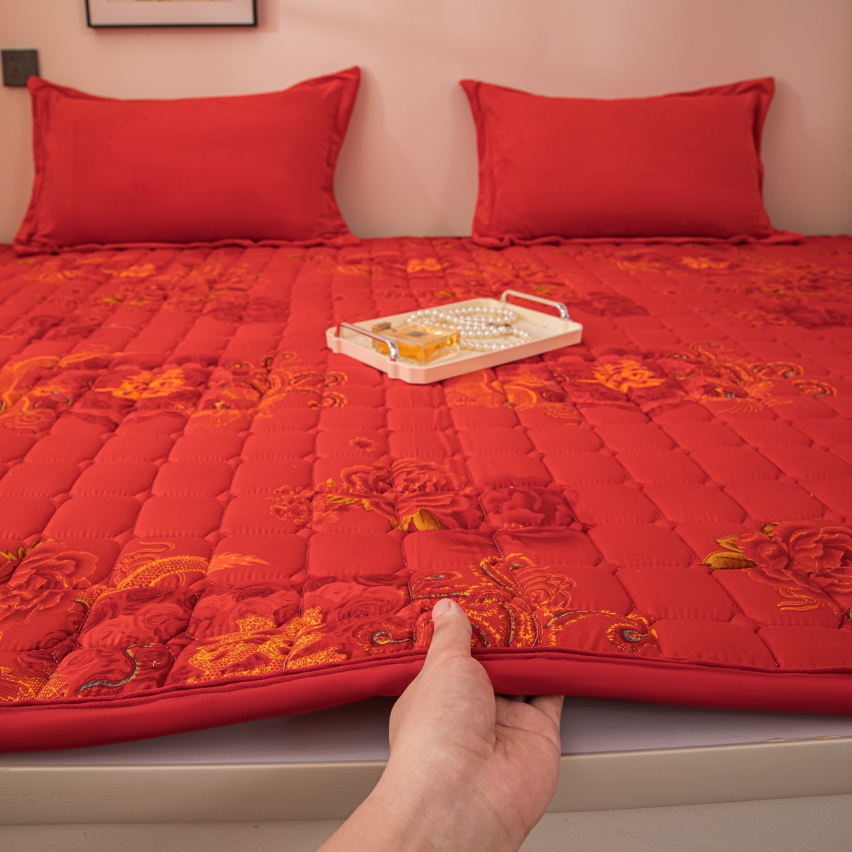 91家纺网 家纺一手货源 找家纺 （总）手艺人家纺 2025新款新格子水洗棉夹棉炕盖垫子床垫床褥子