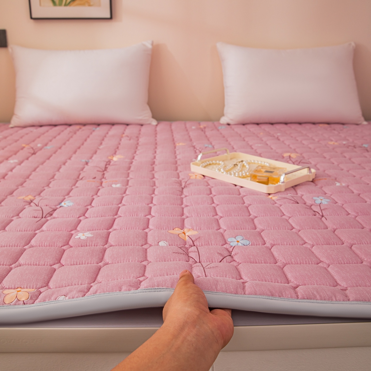 91家纺网 家纺一手货源 找家纺 （总）手艺人家纺 2025新款新格子水洗棉夹棉炕盖垫子床垫床褥子