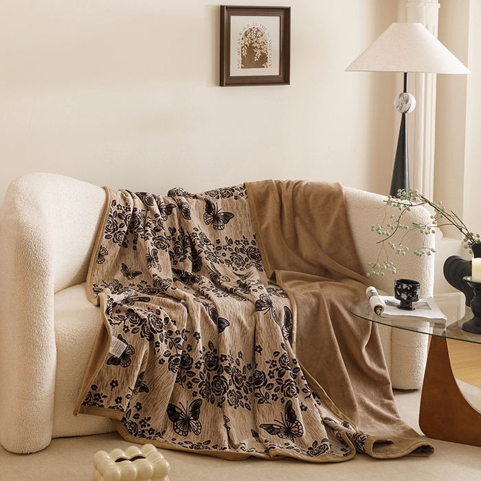 91家纺网 家纺一手货源 找家纺 （总）悦然毛巾被 2025新款复合毯休闲兔毛绒提花印花工艺盖毯