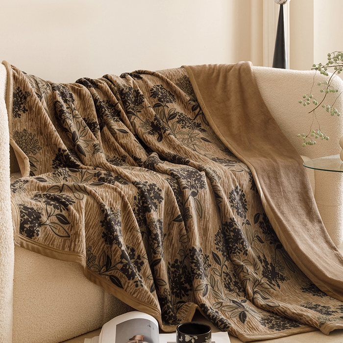 91家纺网 家纺一手货源 找家纺 （总）悦然毛巾被 2025新款复合毯休闲兔毛绒提花印花工艺盖毯