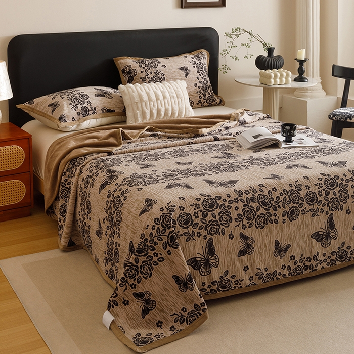 91家纺网 家纺一手货源 找家纺 （总）悦然毛巾被 2025新款复合毯休闲兔毛绒提花印花工艺盖毯