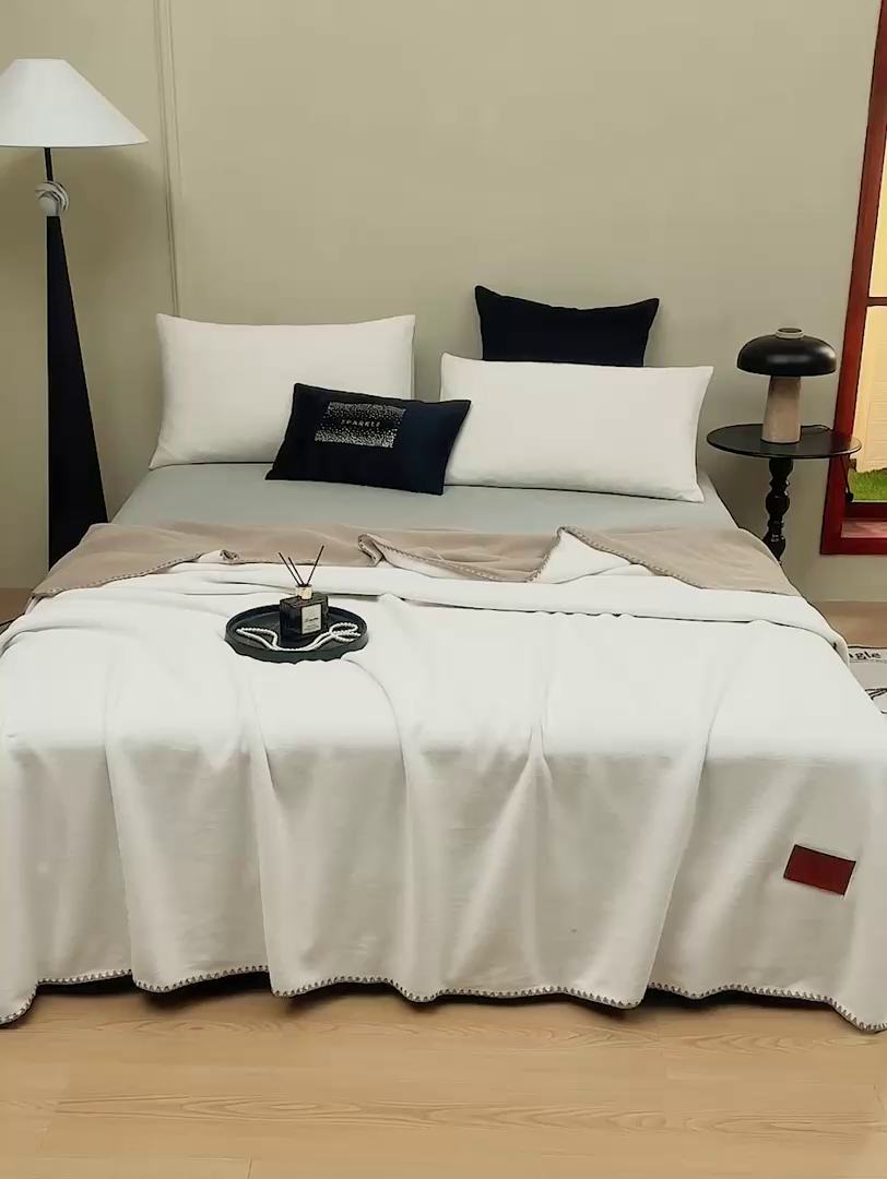 91家纺网 家纺一手货源 找家纺 悦织湾家纺 2025新款轻奢纯色仿羊绒毯单层双层保暖加厚秋冬毛毯盖毯毯子跨境专供仿羊绒双层-白-咖