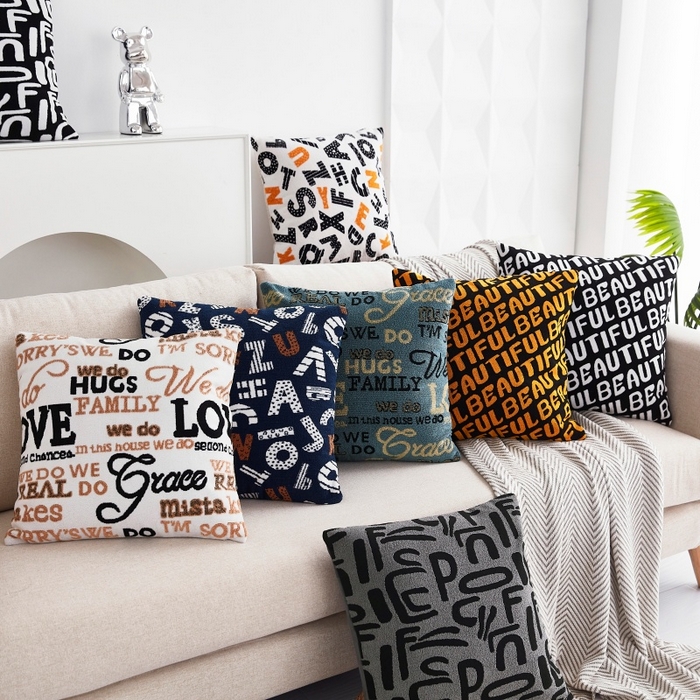 91家纺网 家纺一手货源 找家纺 新奇异 2025新款字母毛巾绣抱枕 组合图仅供展示不可下单