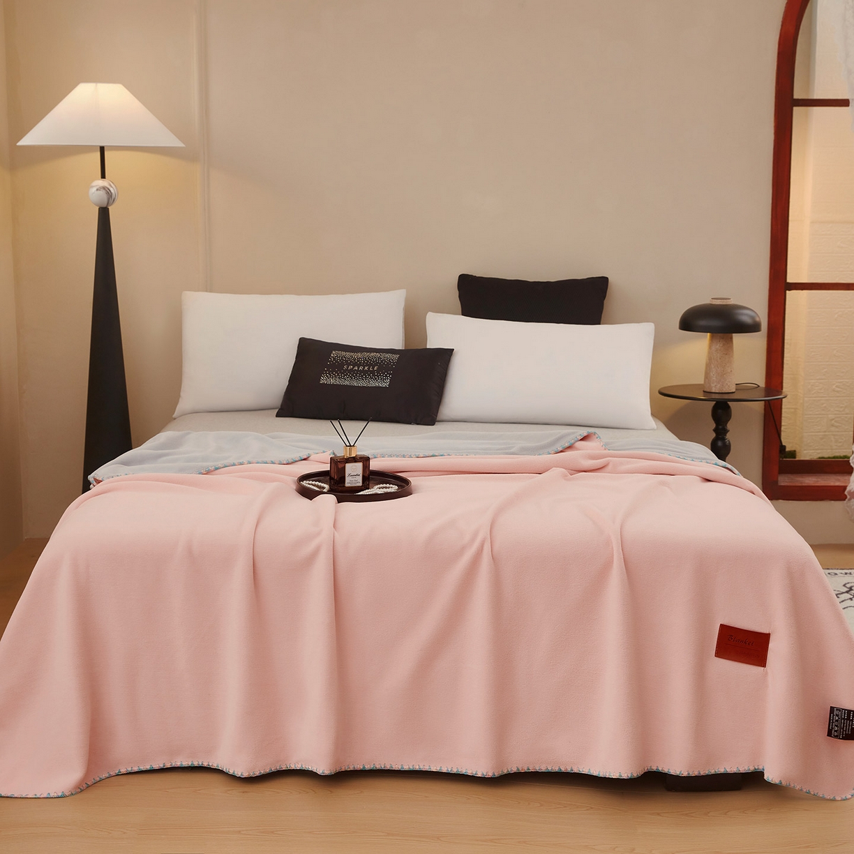 91家纺网 家纺一手货源 找家纺 悦织湾家纺 2025新款轻奢纯色仿羊绒毯单层双层保暖加厚秋冬毛毯盖毯毯子跨境专供仿羊绒双层-粉-灰