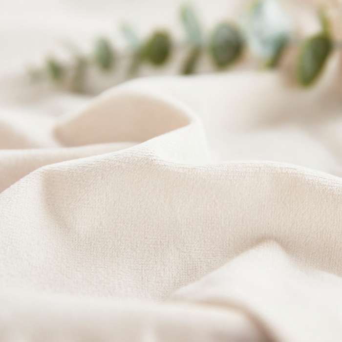 91家纺网 家纺一手货源 找家纺 新奇异 2025新款字母毛巾绣抱枕 组合图仅供展示不可下单