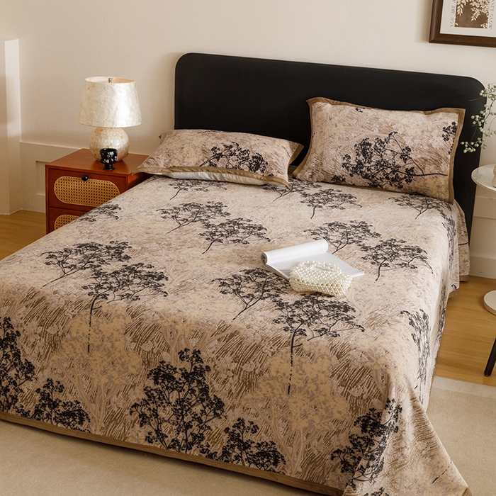 91家纺网 家纺一手货源 找家纺 悦然毛巾被 2025新款复合毯休闲兔毛绒提花印花工艺盖毯 林影眠笺