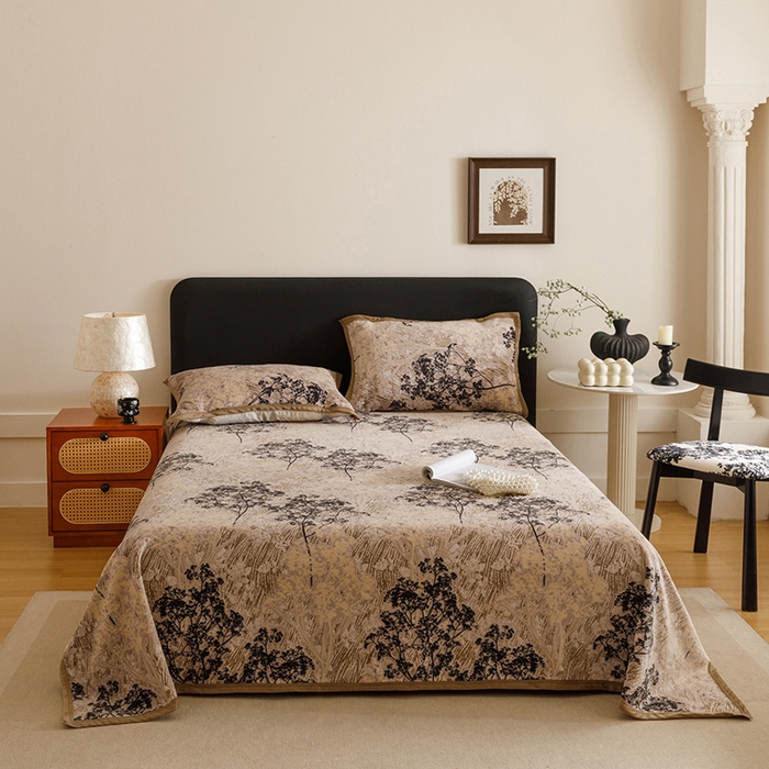 91家纺网 家纺一手货源 找家纺 悦然毛巾被 2025新款复合毯休闲兔毛绒提花印花工艺盖毯 林影眠笺