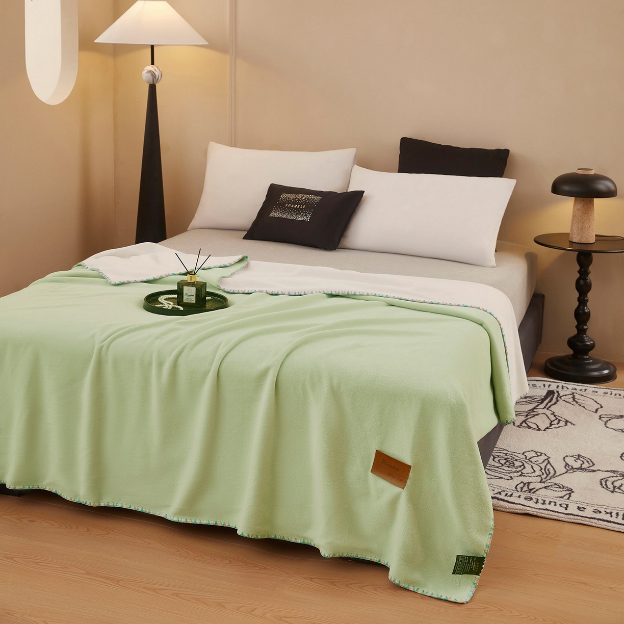 91家纺网 家纺一手货源 找家纺 悦织湾家纺 2025新款轻奢纯色仿羊绒毯单层双层保暖加厚秋冬毛毯盖毯毯子跨境专供仿羊绒双层-绿-白