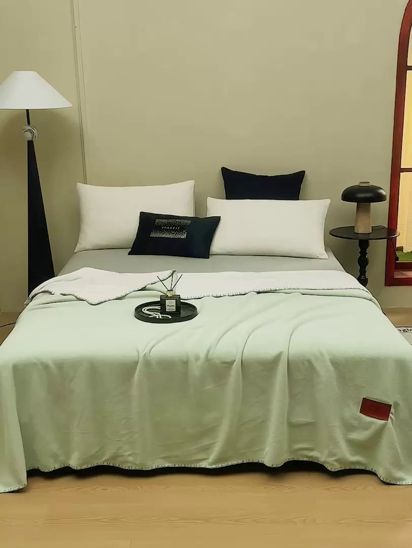 91家纺网 家纺一手货源 找家纺 悦织湾家纺 2025新款轻奢纯色仿羊绒毯单层双层保暖加厚秋冬毛毯盖毯毯子跨境专供仿羊绒双层-绿-白