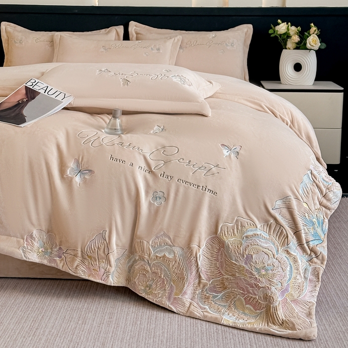 91家纺网 家纺一手货源 找家纺 锦铭源家纺 2025新款75D全消光超柔樱花绒绣花四件套牛奶绒四件套【有买家秀】 花颜-咖