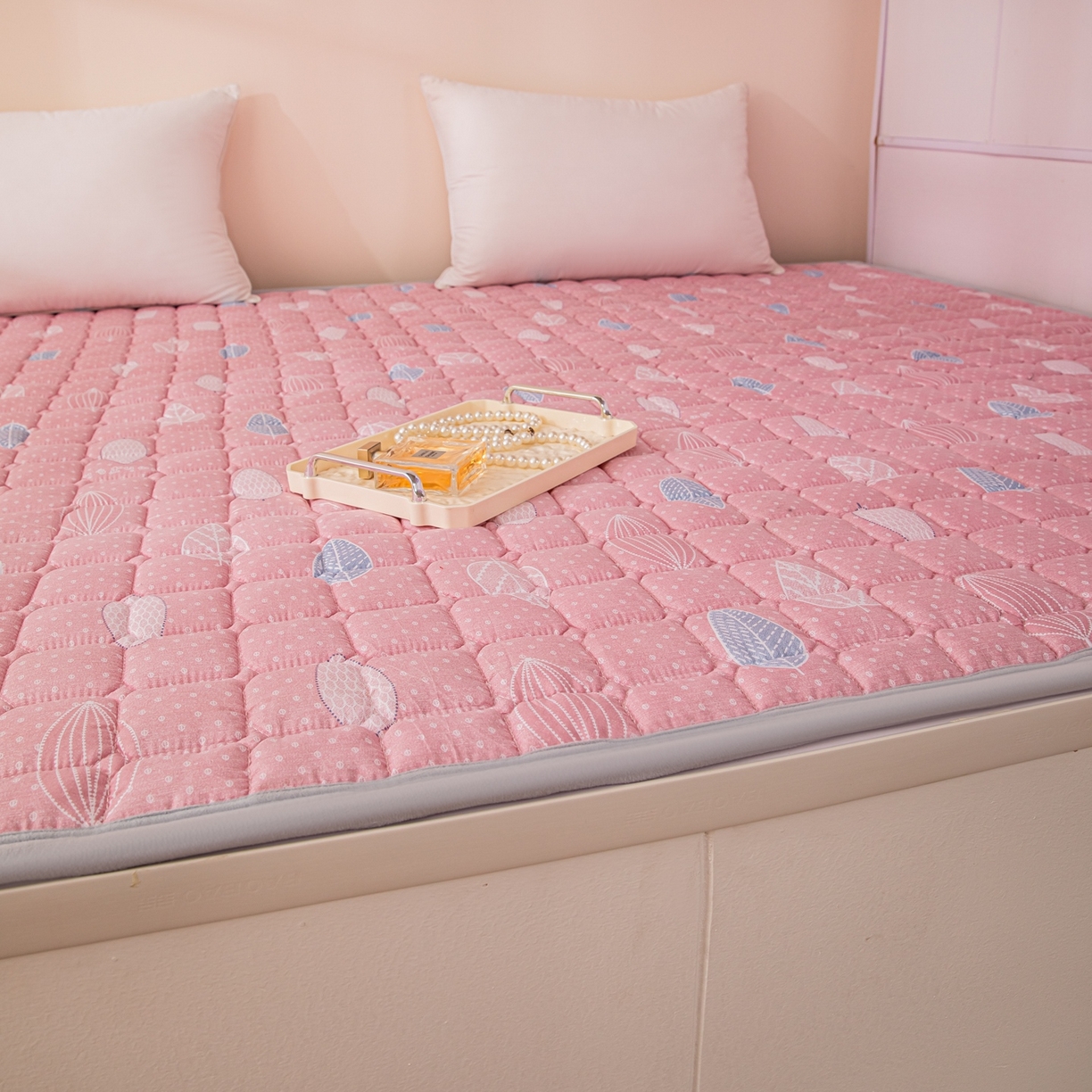 91家纺网 家纺一手货源 找家纺 （总）手艺人家纺 2025新款新格子水洗棉夹棉炕盖垫子床垫床褥子