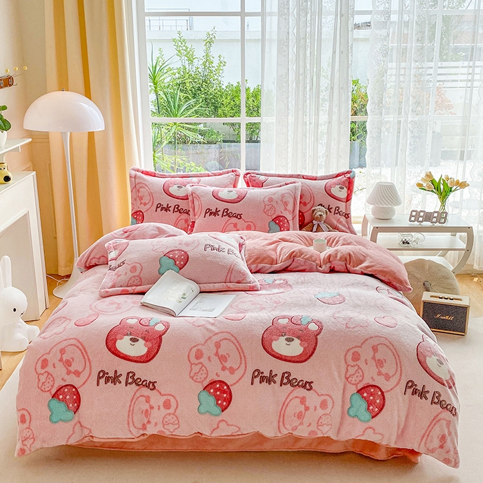 居易简 2025秋冬新品立体雪花绒单被套牛奶绒法莱绒雕花绒兔毛卡通四件套学生季四件套 粉色小熊