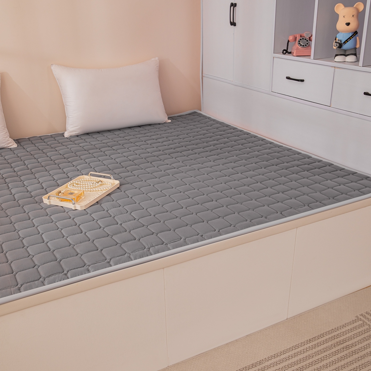 91家纺网 家纺一手货源 找家纺 手艺人家纺 2025新款新格子水洗棉夹棉炕盖垫子床垫床褥子 DH11