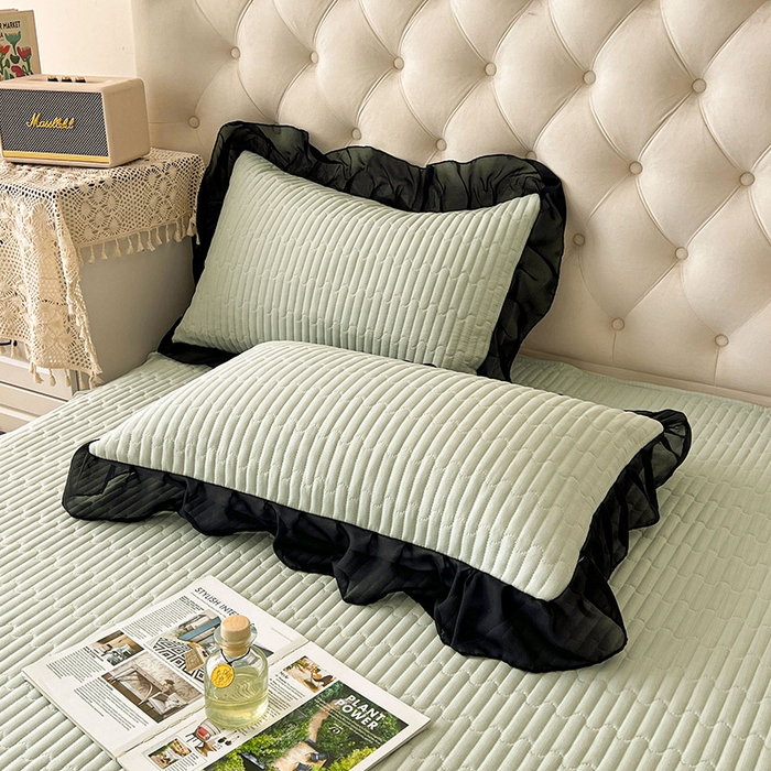 91家纺网 家纺一手货源 找家纺 鼎丰家纺 2025新款皱皱纱双层花边夹棉床裙单床裙床裙单品-梦想系列 梦想-嫩绿