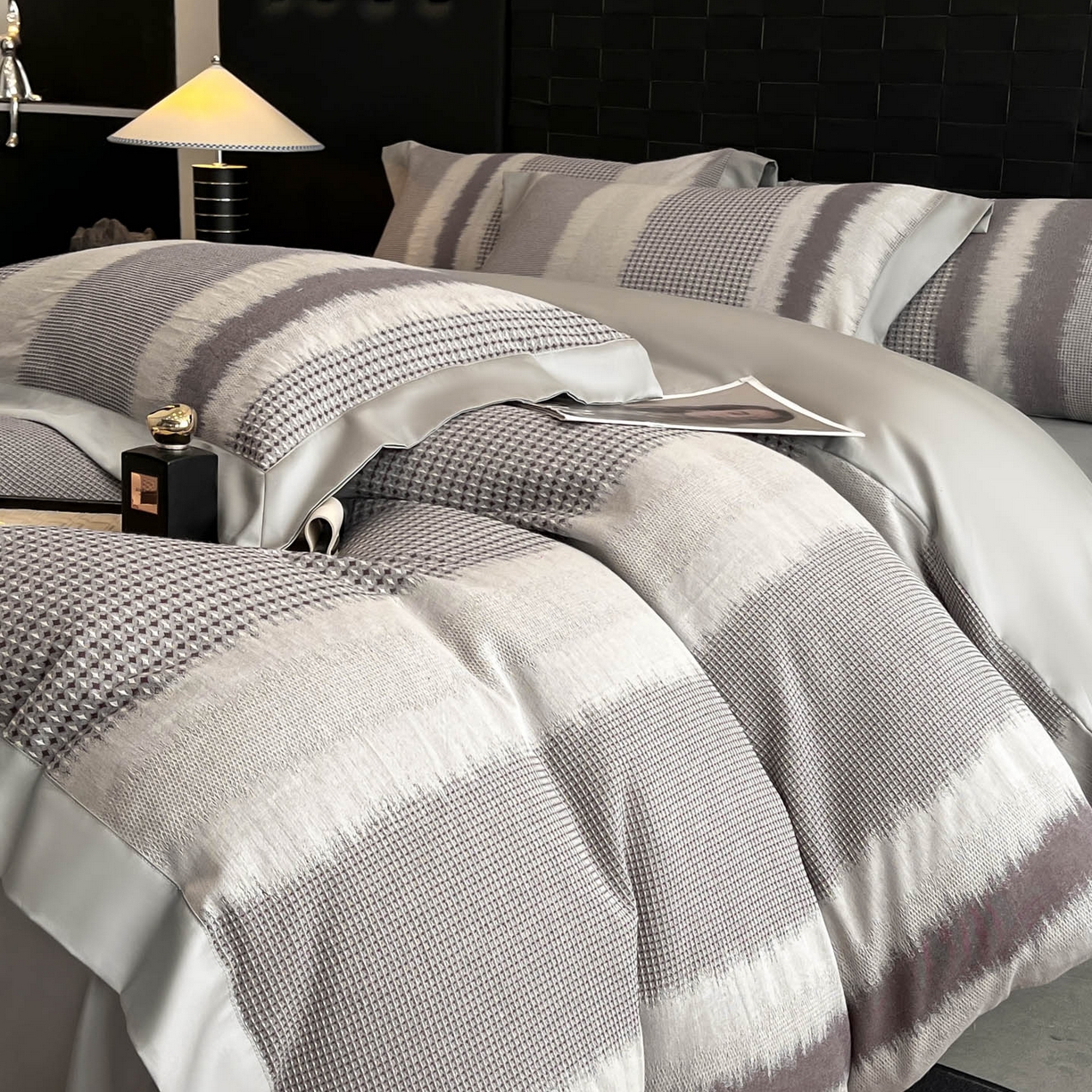 91家纺网 家纺一手货源 找家纺 博纳家纺 2025新款加厚纯棉色织提花撞色宽边四件套 格雅