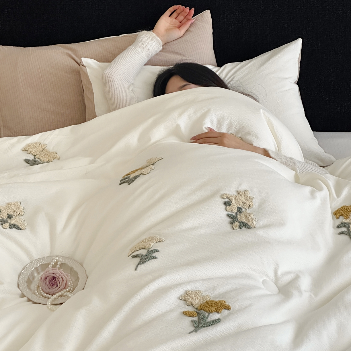 91家纺网 家纺一手货源 找家纺 （总）一加一 2025新款提花毛巾绣抗菌大豆被子被芯