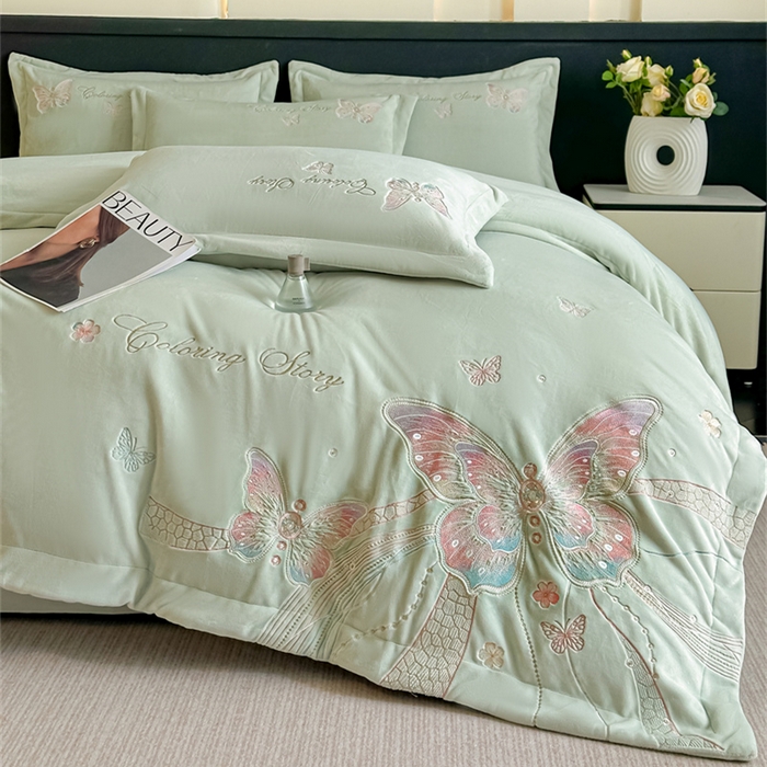 91家纺网 家纺一手货源 找家纺 锦铭源家纺 2025新款75D全消光超柔樱花绒绣花四件套牛奶绒四件套【有买家秀】 蝶恋-浅绿