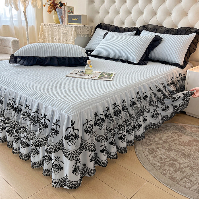 91家纺网 家纺一手货源 找家纺 鼎丰家纺 2025新款皱皱纱双层花边夹棉床裙单床裙床裙单品-梦想系列 梦想-浅蓝