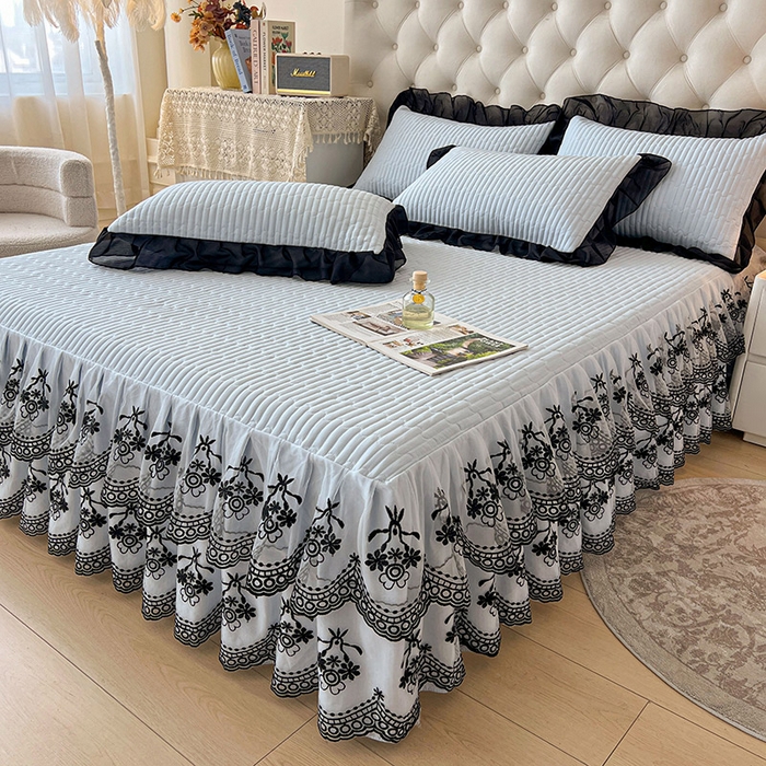 91家纺网 家纺一手货源 找家纺 鼎丰家纺 2025新款皱皱纱双层花边夹棉床裙单床裙床裙单品-梦想系列 梦想-浅蓝