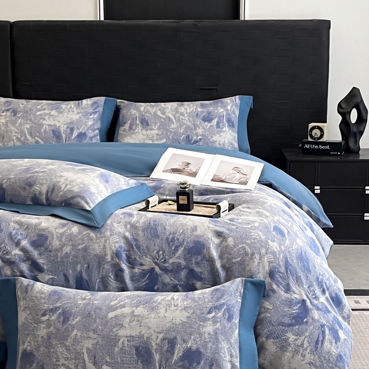 91家纺网 家纺一手货源 找家纺 博纳家纺 2025新款加厚纯棉色织提花撞色宽边四件套 涂鸦