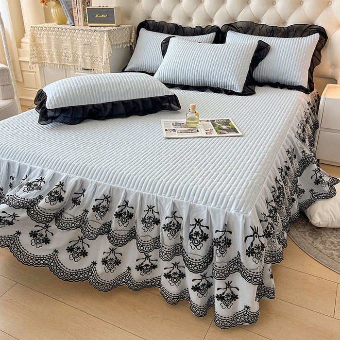 91家纺网 家纺一手货源 找家纺 鼎丰家纺 2025新款皱皱纱双层花边夹棉床裙单床裙床裙单品-梦想系列 梦想-浅蓝