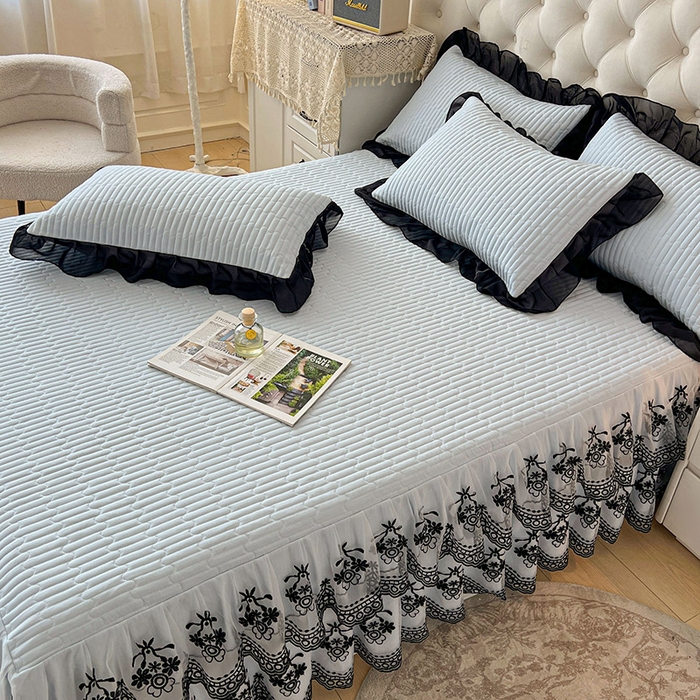 91家纺网 家纺一手货源 找家纺 鼎丰家纺 2025新款皱皱纱双层花边夹棉床裙单床裙床裙单品-梦想系列 梦想-浅蓝