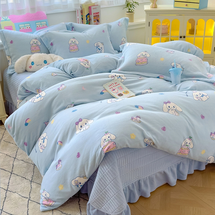 91家纺网 家纺一手货源 找家纺 （总）赫梵茜 2025新款亲肤舒适爆款•牛奶绒花边床盖款四件套