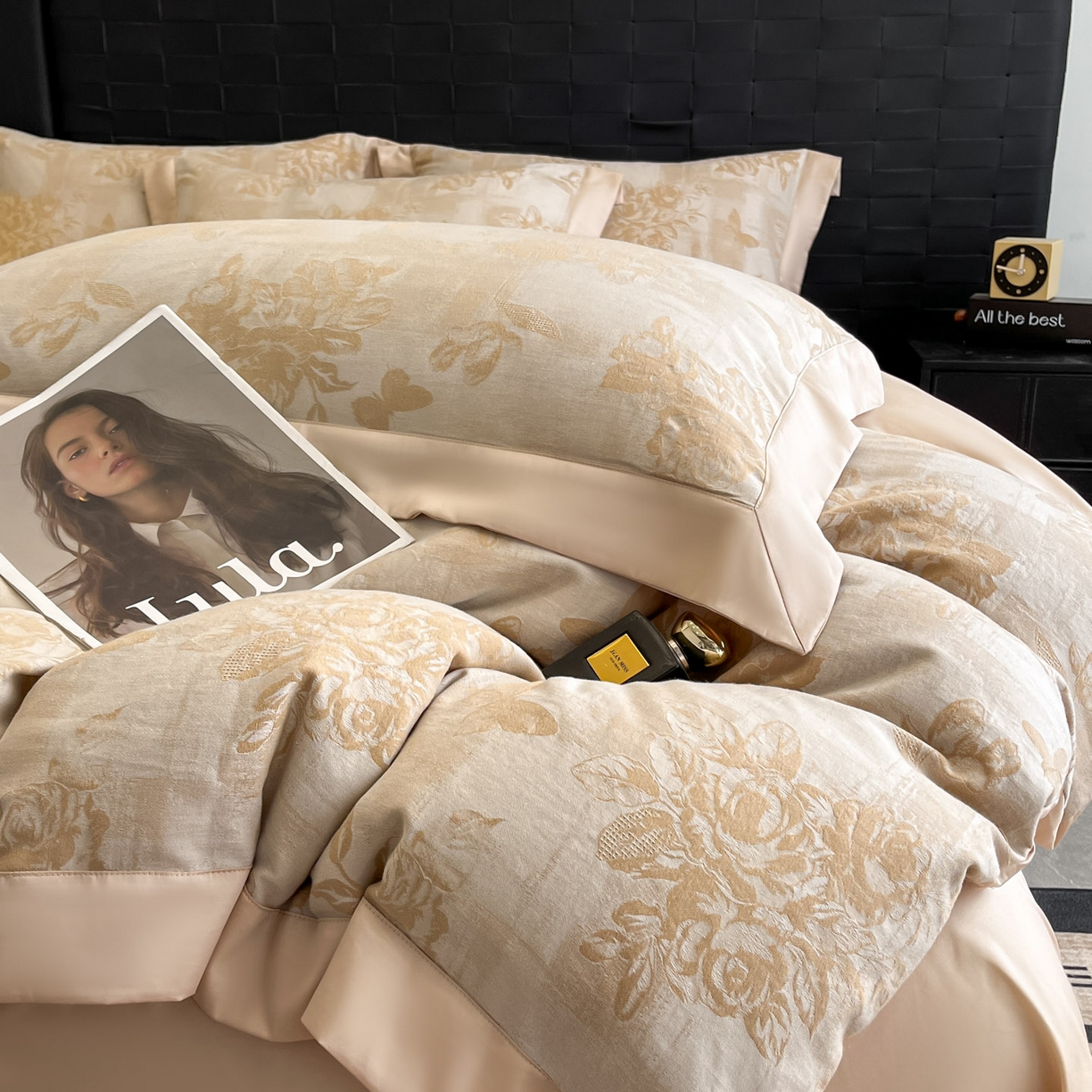 91家纺网 家纺一手货源 找家纺 博纳家纺 2025新款加厚纯棉色织提花撞色宽边四件套 知画