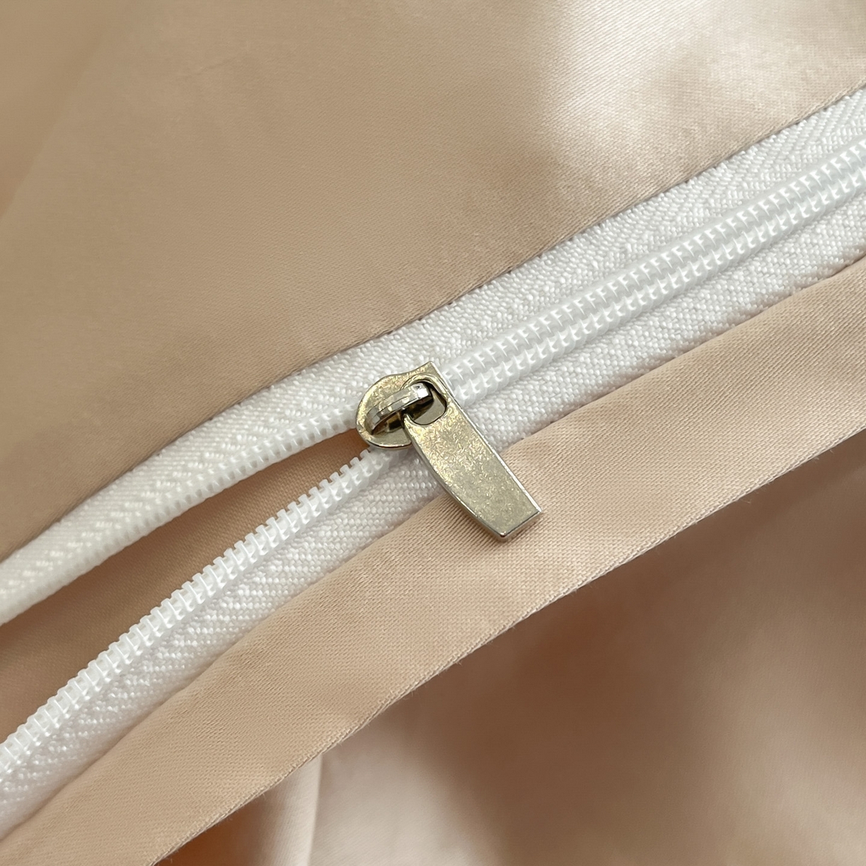 91家纺网 家纺一手货源 找家纺 博纳家纺 2025新款加厚纯棉色织提花撞色宽边四件套 知画