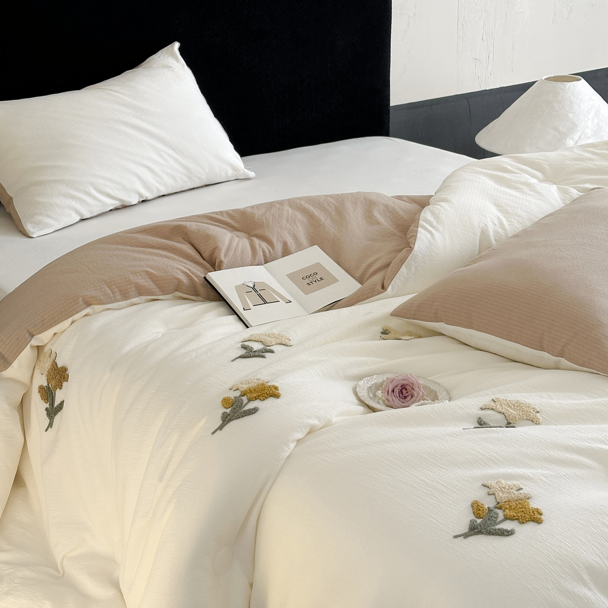 91家纺网 家纺一手货源 找家纺 一加一 2025新款提花毛巾绣抗菌大豆被子被芯 叶语