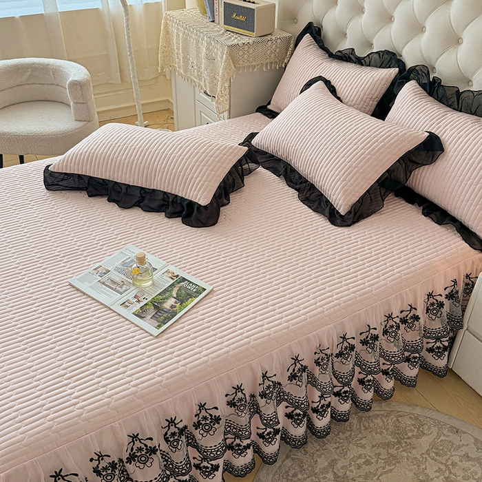 91家纺网 家纺一手货源 找家纺 鼎丰家纺 2025新款皱皱纱双层花边夹棉床裙单床裙床裙单品-梦想系列 梦想-浅玉