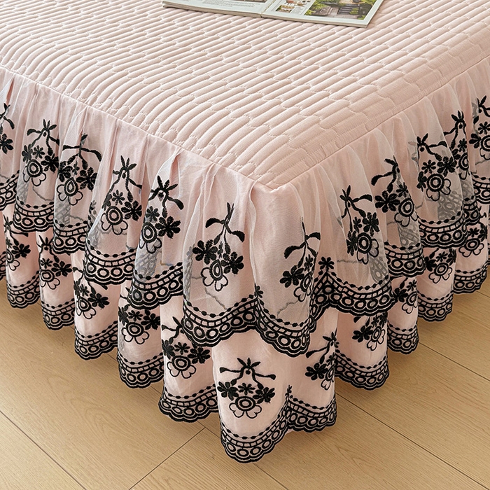 91家纺网 家纺一手货源 找家纺 鼎丰家纺 2025新款皱皱纱双层花边夹棉床裙单床裙床裙单品-梦想系列 梦想-浅玉