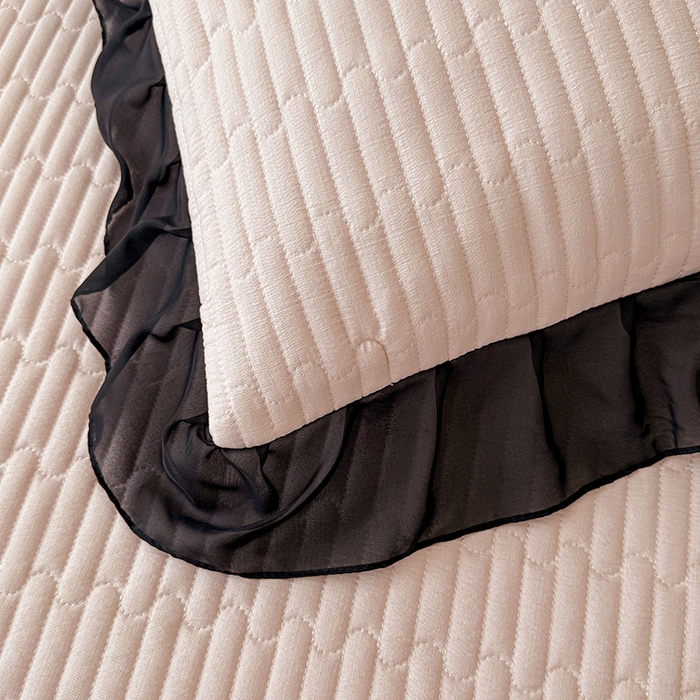 91家纺网 家纺一手货源 找家纺 鼎丰家纺 2025新款皱皱纱双层花边夹棉床裙单床裙床裙单品-梦想系列 梦想-浅玉