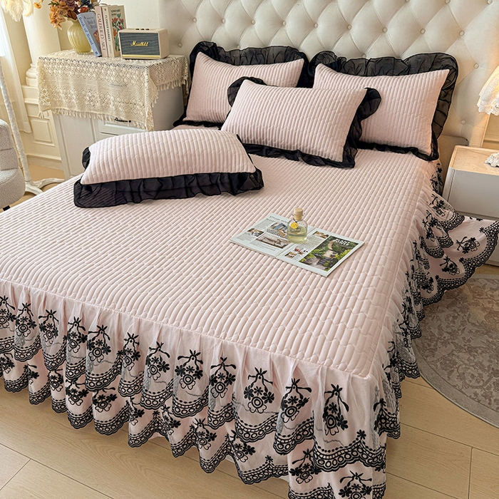 91家纺网 家纺一手货源 找家纺 鼎丰家纺 2025新款皱皱纱双层花边夹棉床裙单床裙床裙单品-梦想系列 梦想-浅玉