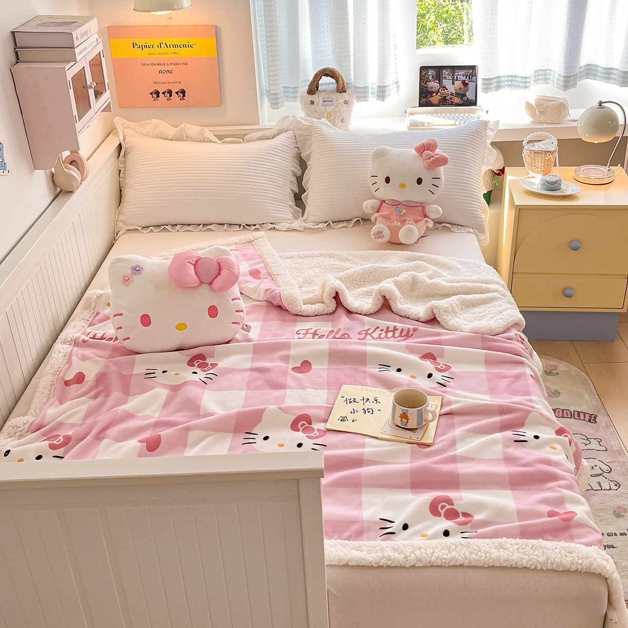 91家纺网 家纺一手货源 找家纺 桃子家居 2025新款A类三丽鸥正版授权少女可爱卡通加厚牛奶绒羊羔绒毛毯多功能四季毛毯 绒毛毯-MT三丽鸥粉格爱心KT