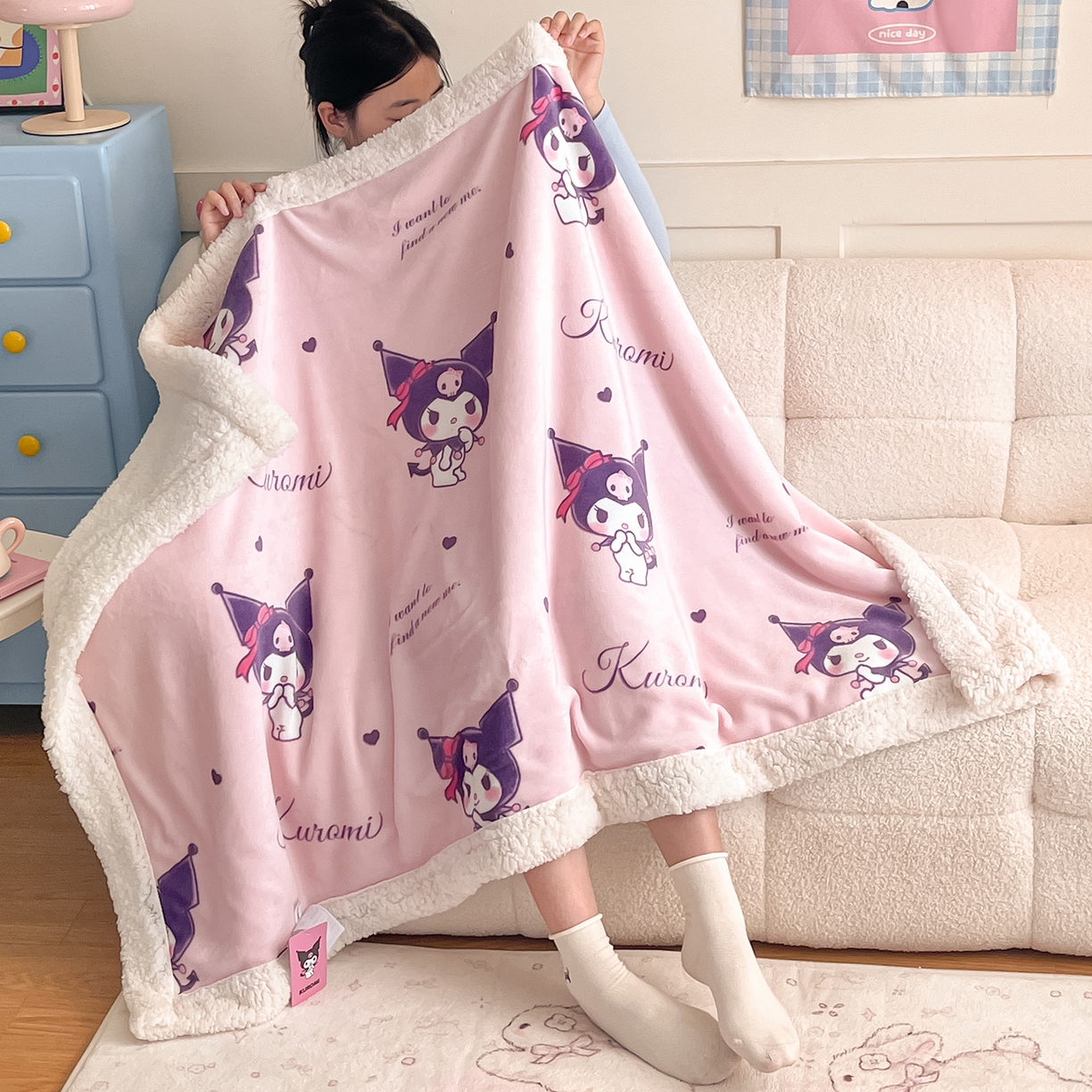 91家纺网 家纺一手货源 找家纺 桃子家居 2025新款A类三丽鸥正版授权少女可爱卡通加厚牛奶绒羊羔绒毛毯多功能四季毛毯 绒毛毯-MT三丽鸥粉梦库洛米