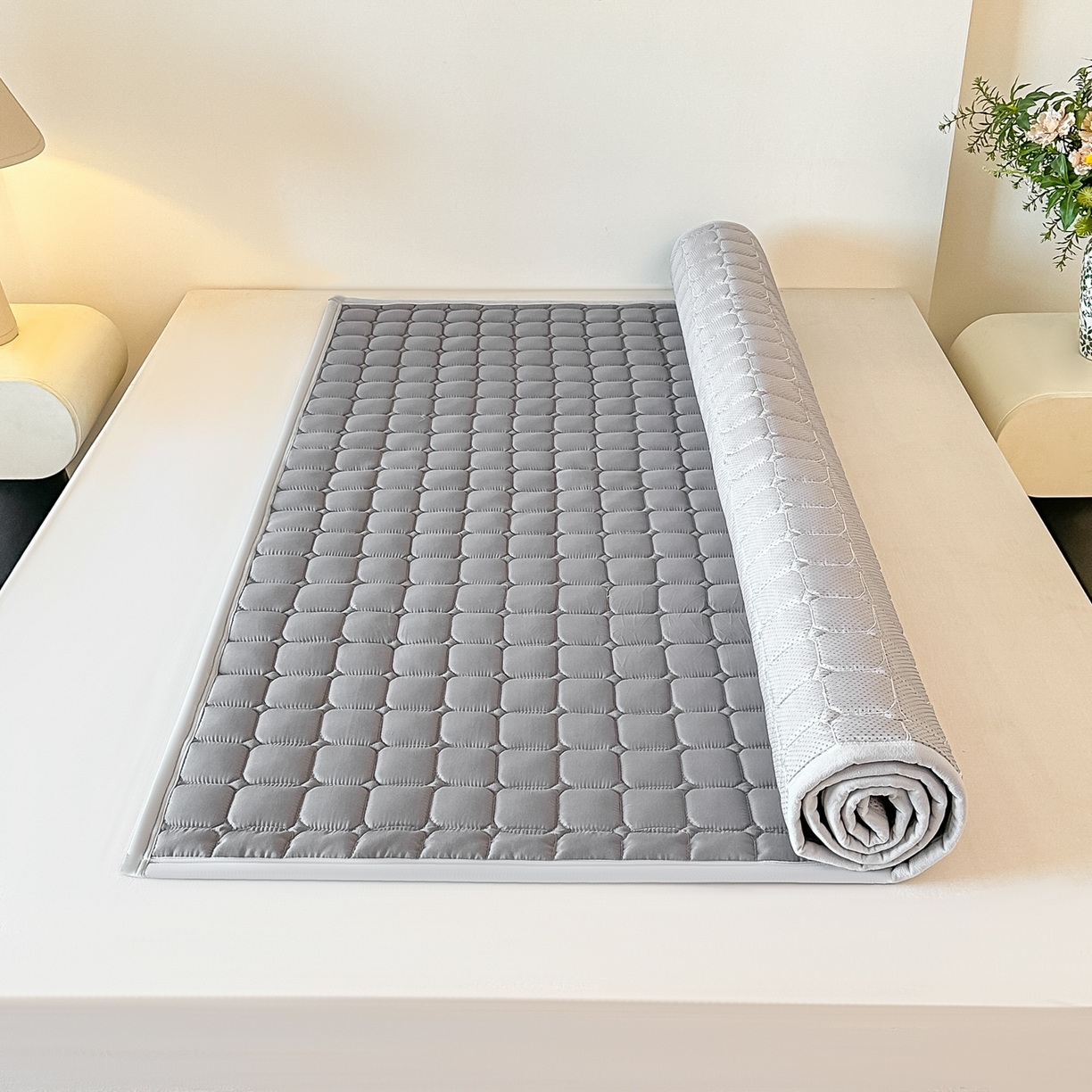 91家纺网 家纺一手货源 找家纺 手艺人家纺 2025新款新格子水洗棉夹棉炕盖垫子床垫床褥子 DH65