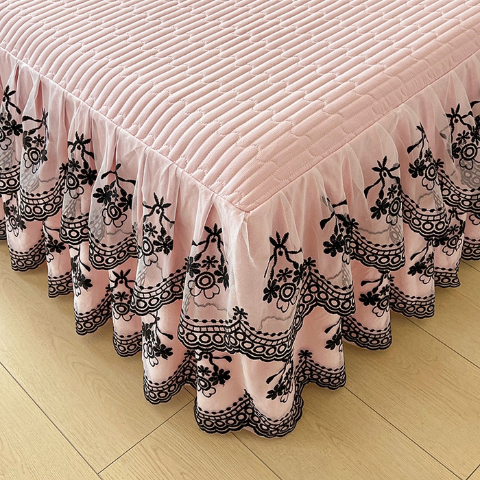 91家纺网 家纺一手货源 找家纺 鼎丰家纺 2025新款皱皱纱双层花边夹棉床裙单床裙床裙单品-梦想系列 梦想-樱花粉